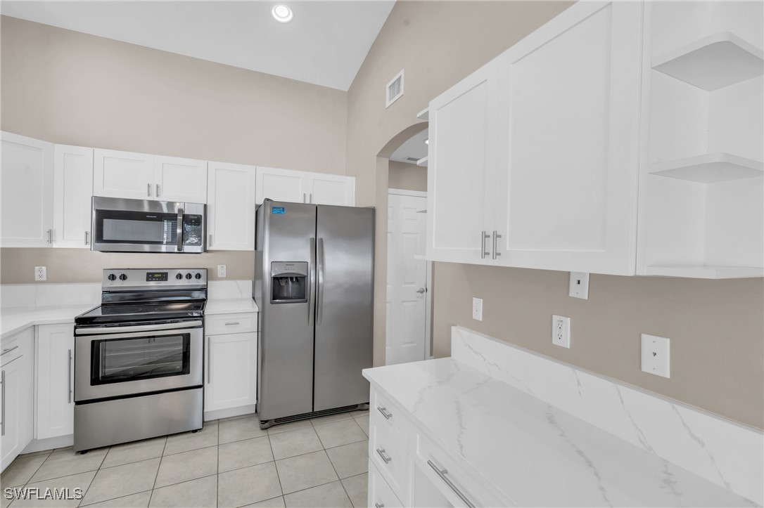 1825 SW 27th TER