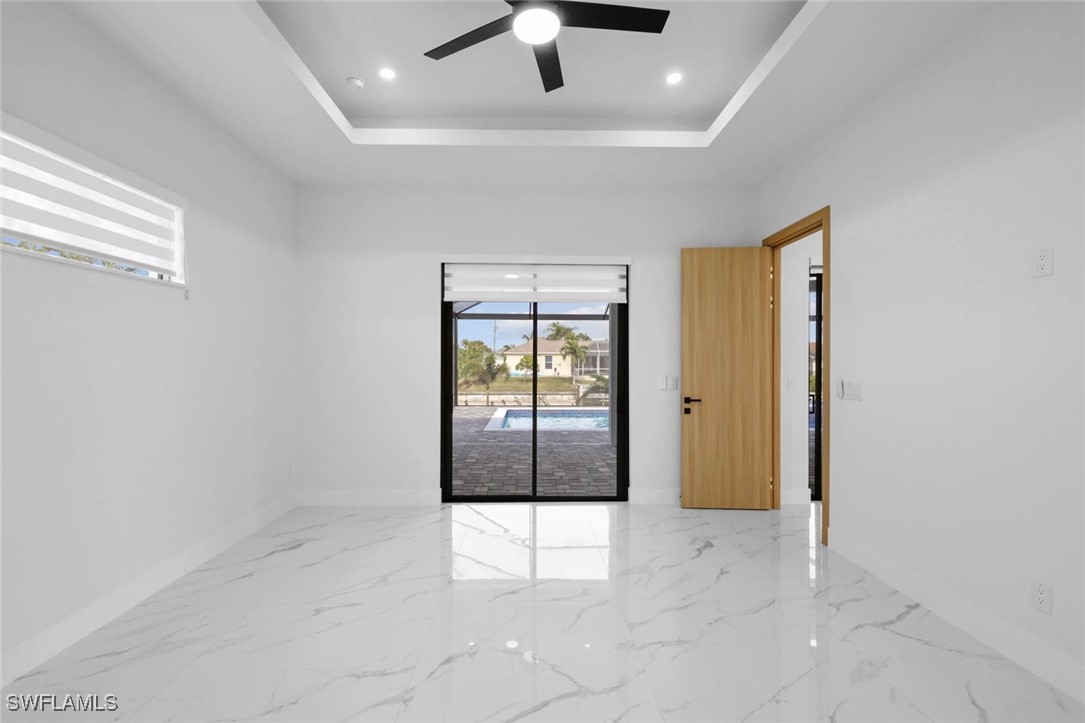835 SW 24th ST
