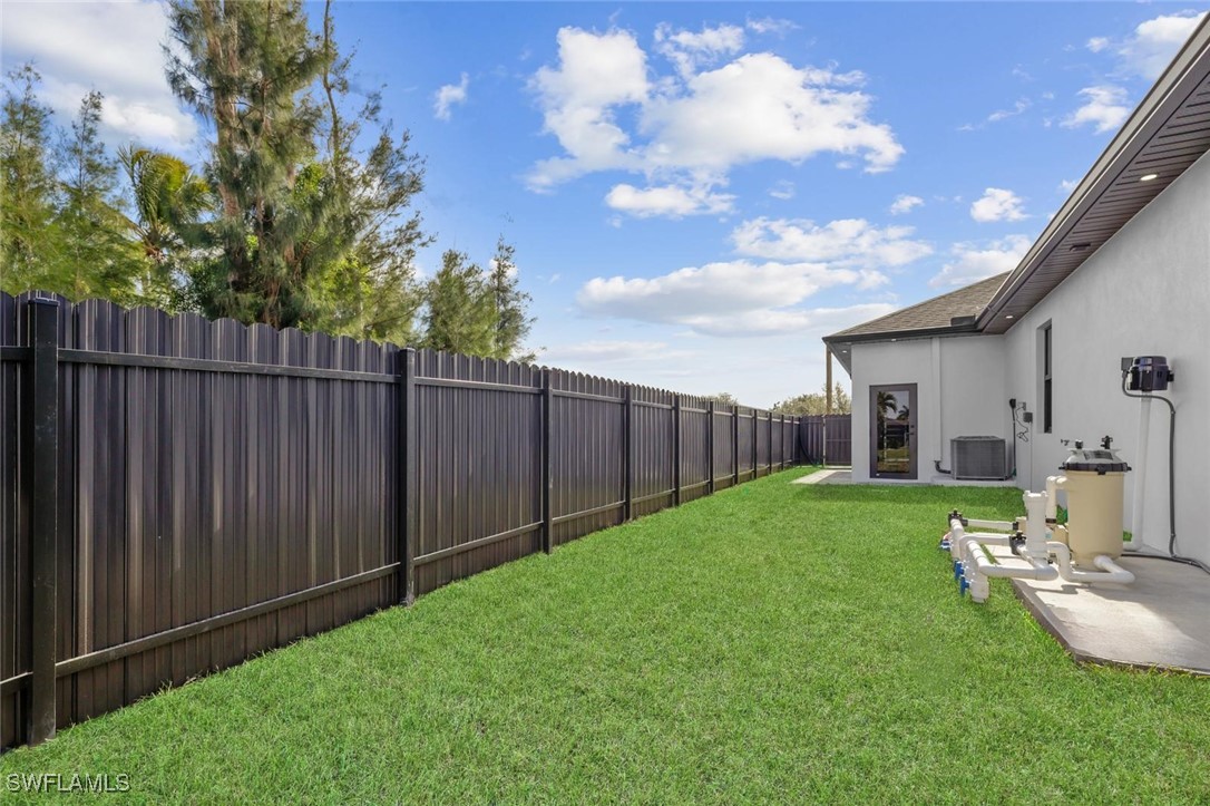 835 SW 24th ST