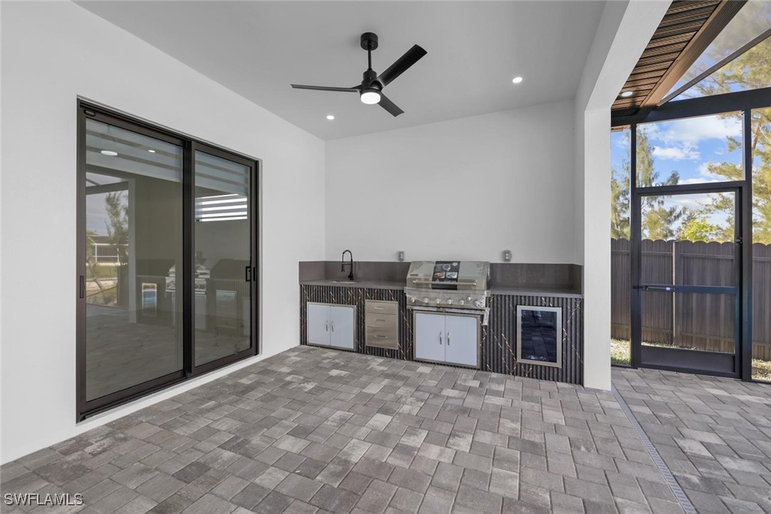 835 SW 24th ST