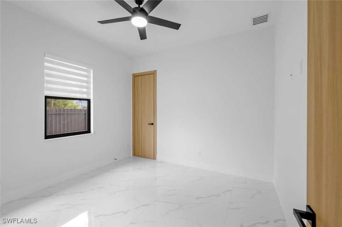 835 SW 24th ST