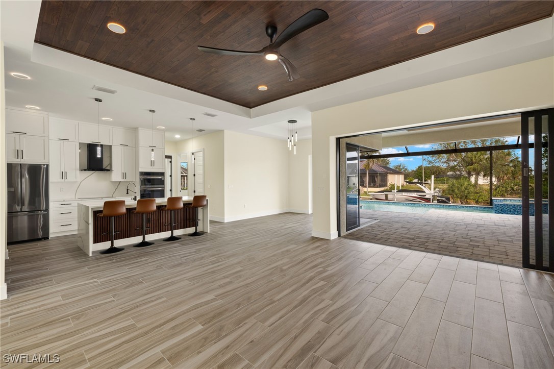 4411 Pelican BLVD