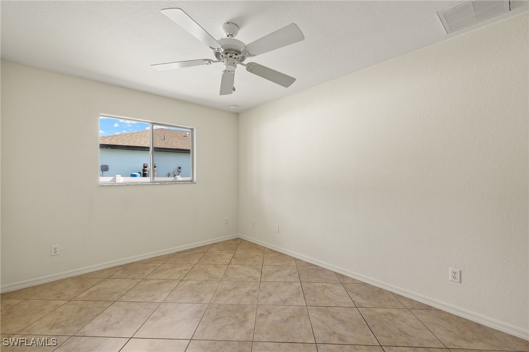 27 NW 28th ST