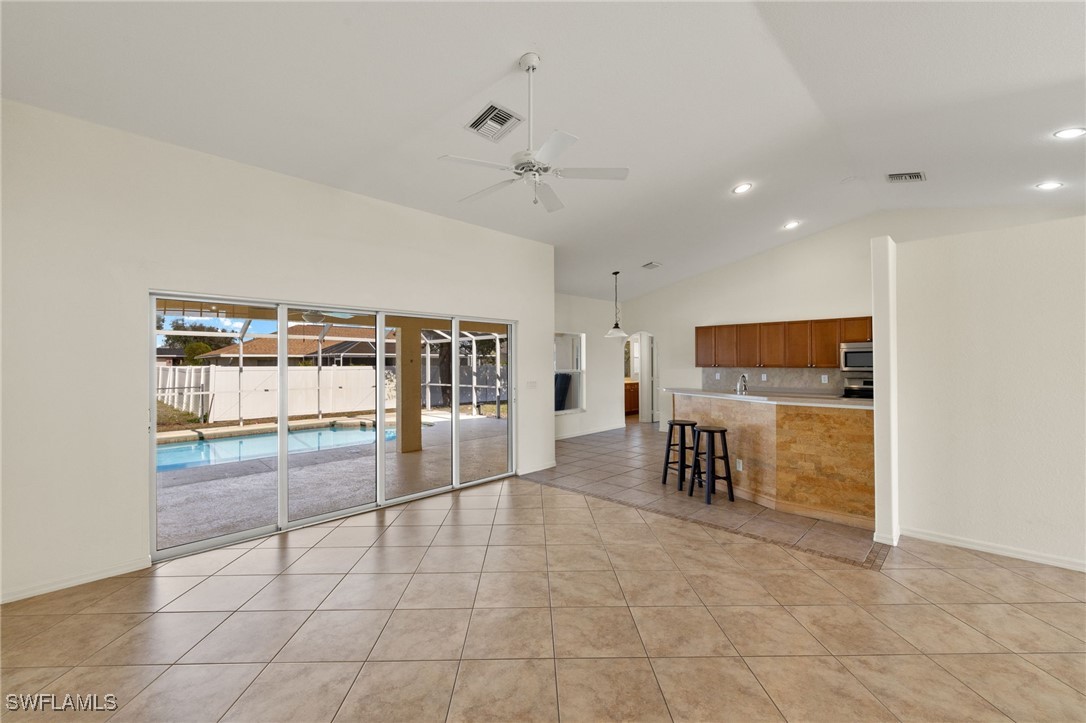 27 NW 28th ST