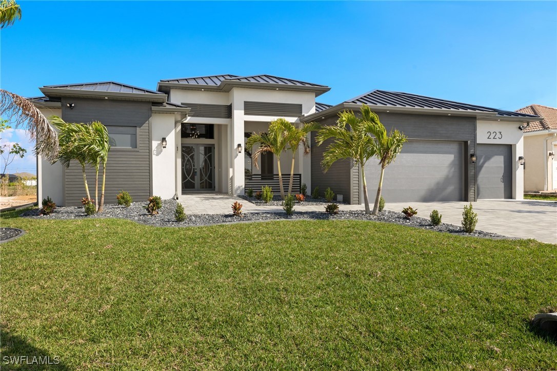 223 NW 38th AVE