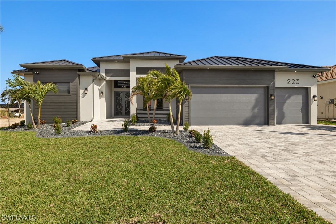 223 NW 38th AVE