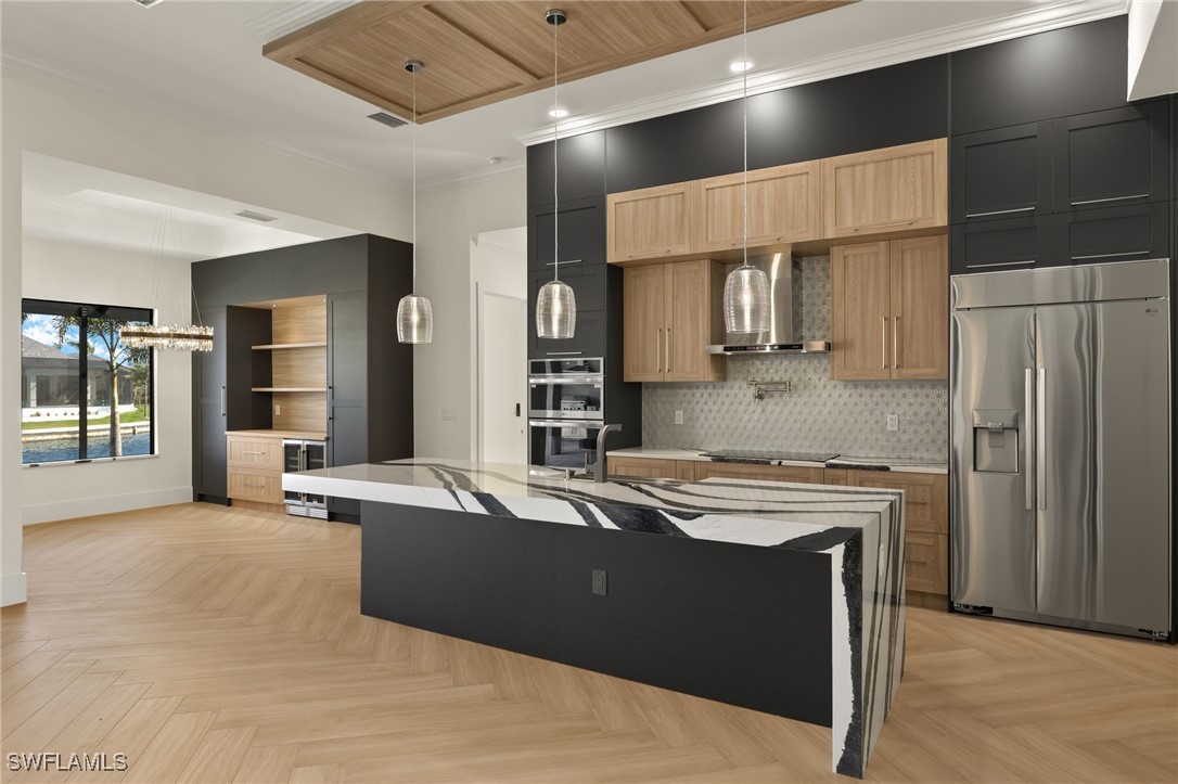 223 NW 38th AVE