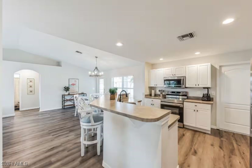 3725 W Gator CIR