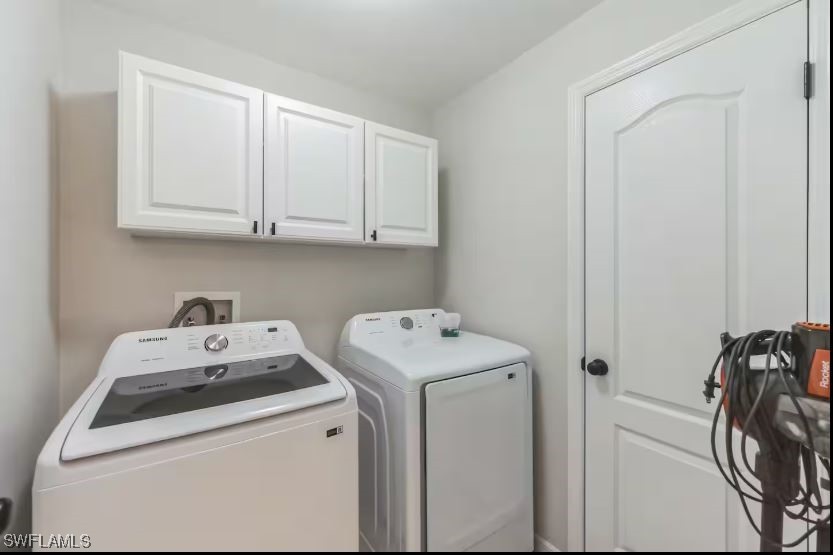 3725 W Gator CIR