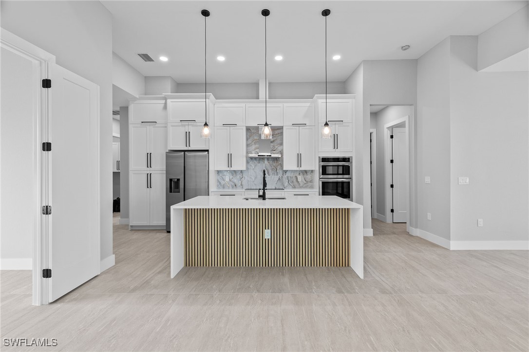 2716 SW 13th AVE