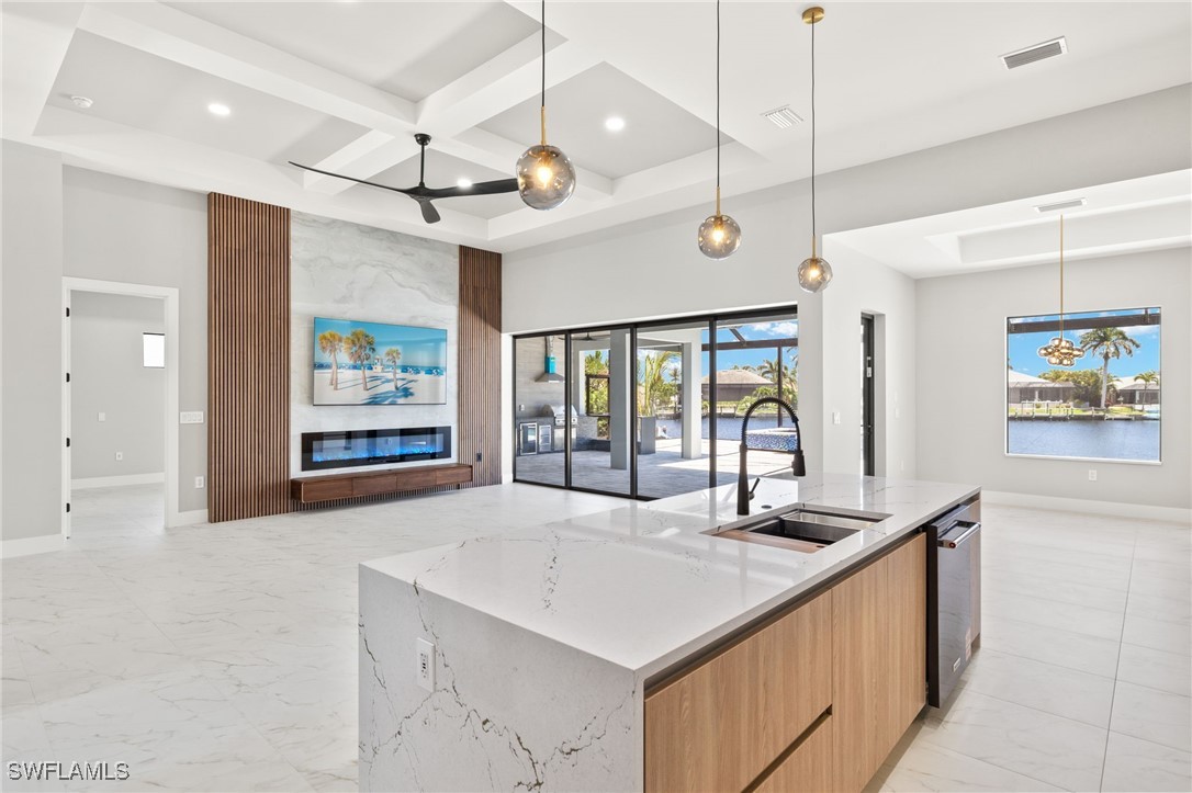 3123 SW 29th AVE