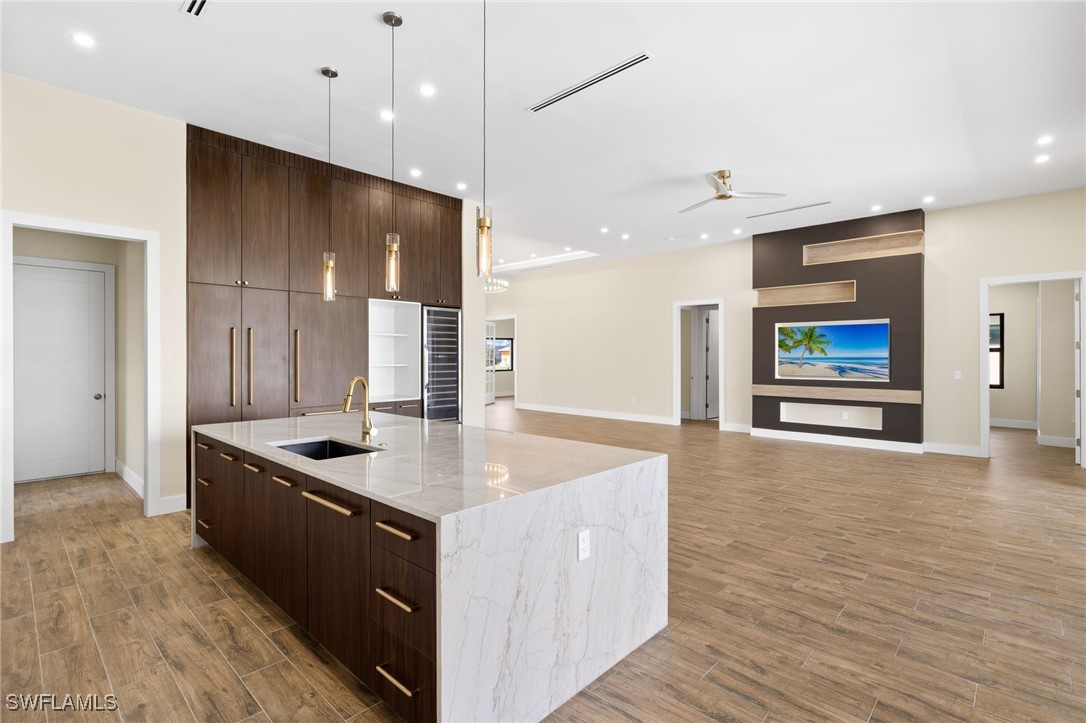 3413 NW 9th TER