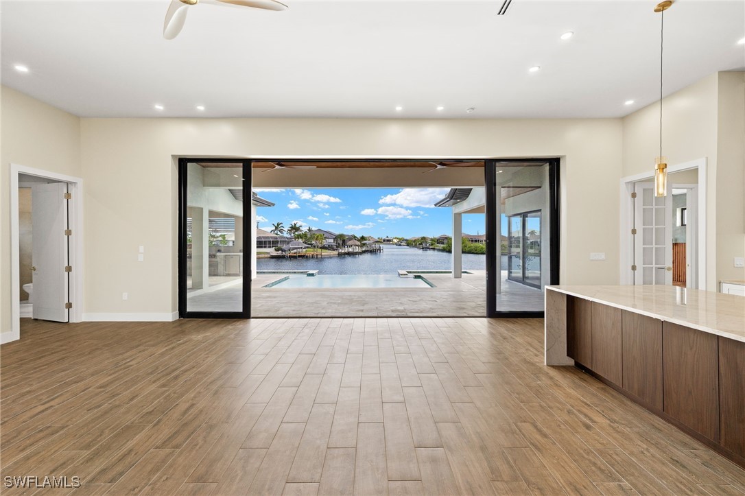3413 NW 9th TER