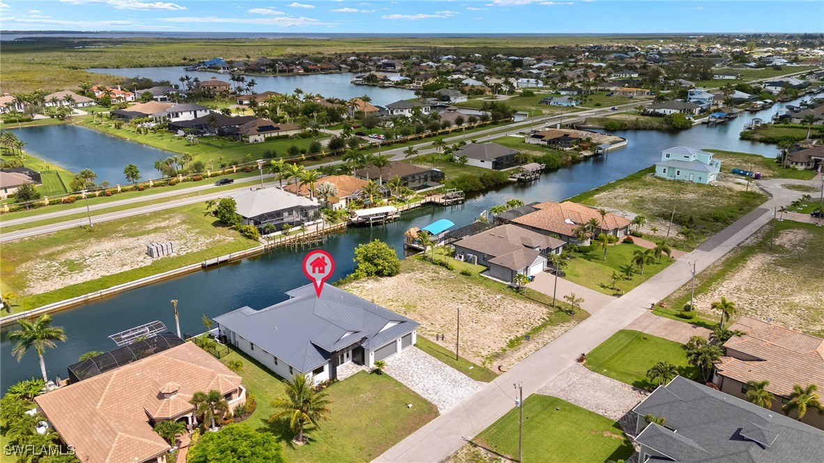 816 NW 39th AVE
