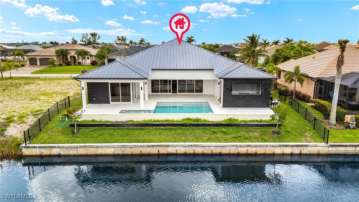 816 NW 39th AVE