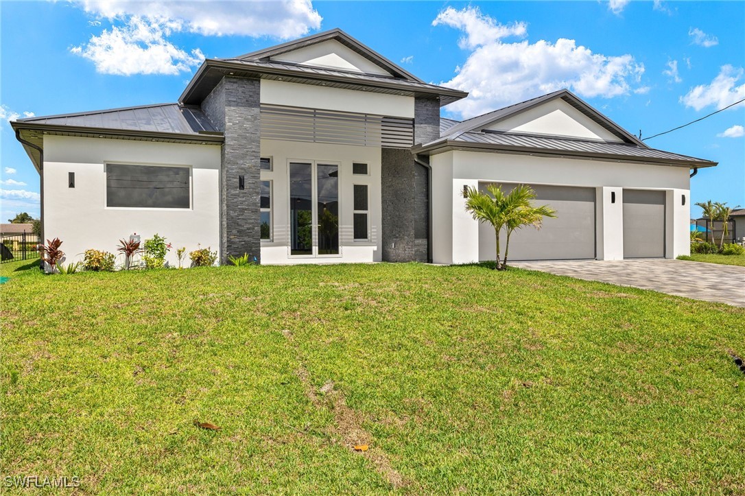 816 NW 39th AVE