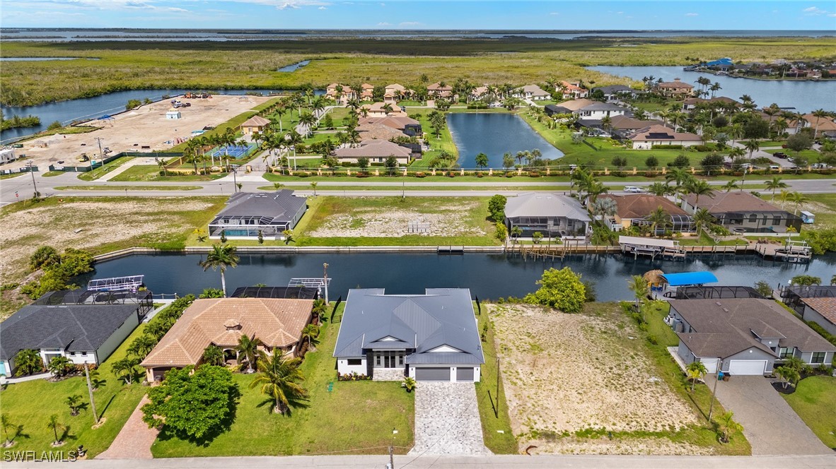 816 NW 39th AVE