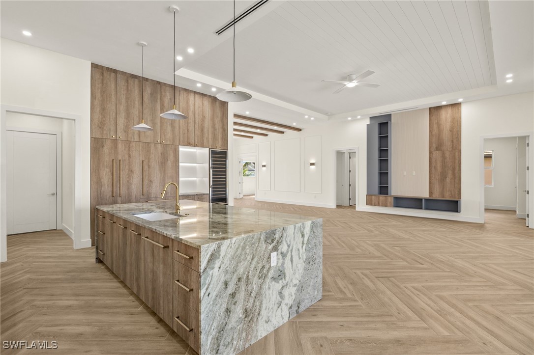 816 NW 39th AVE