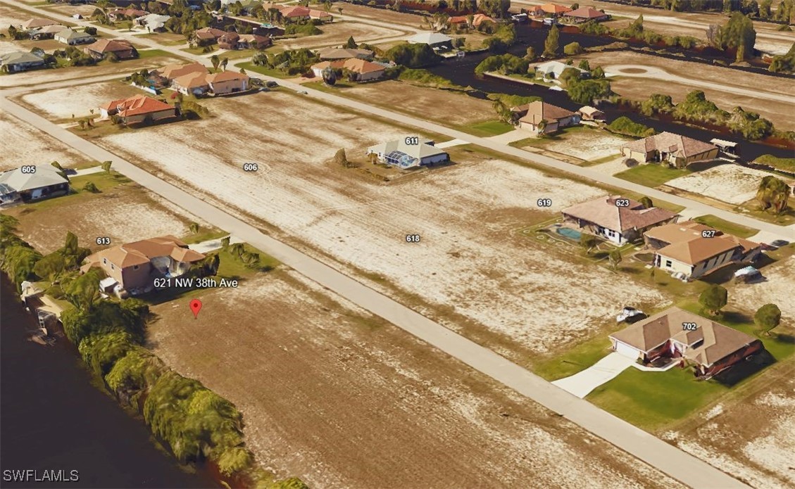 621 NW 38th AVE