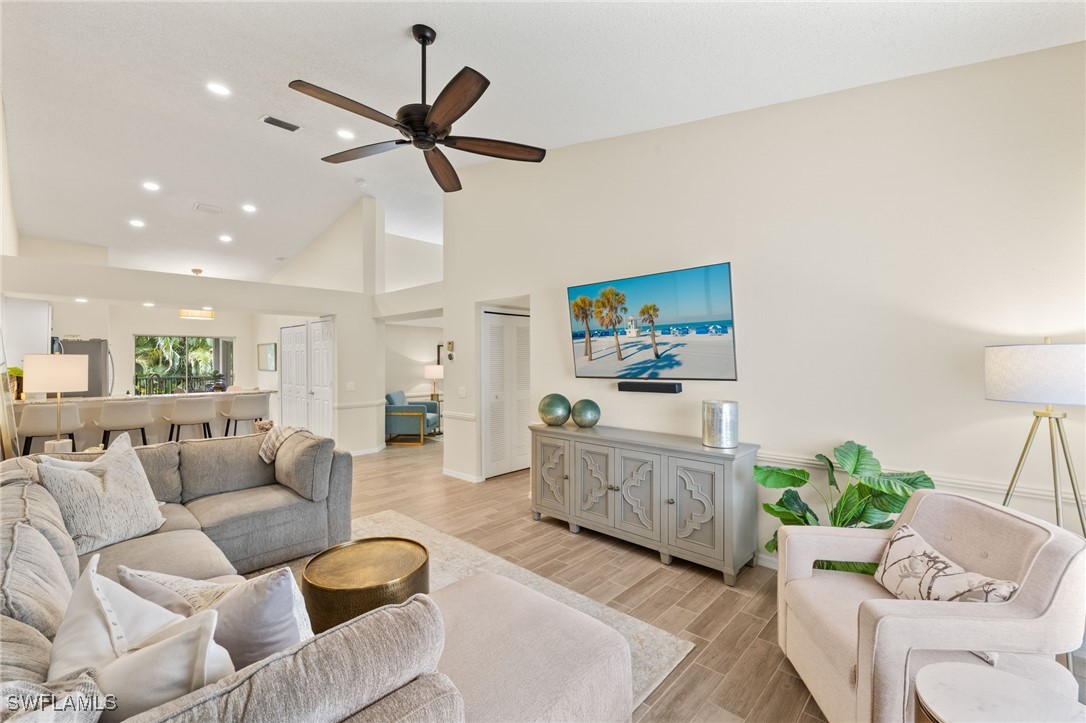 3930 Leeward Passage CT 202