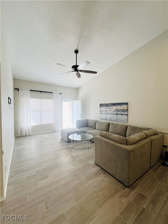 3930 Leeward Passage CT 202