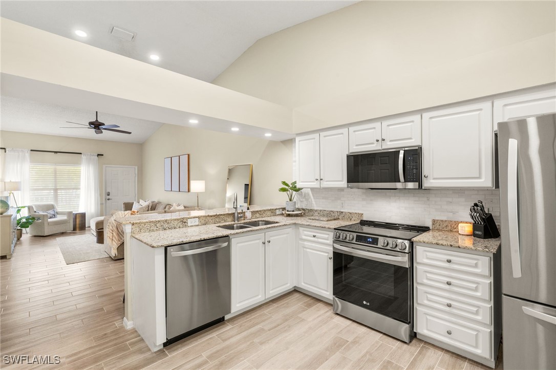 3930 Leeward Passage CT 202