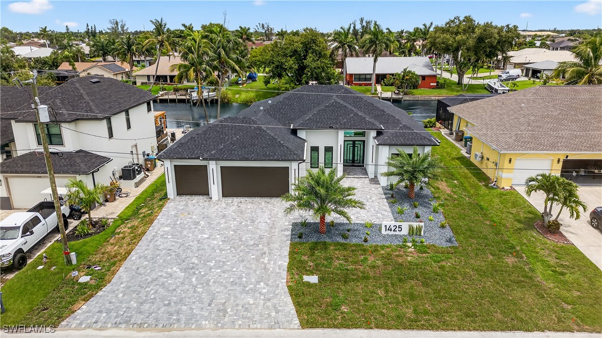 1425 SW 4th PL