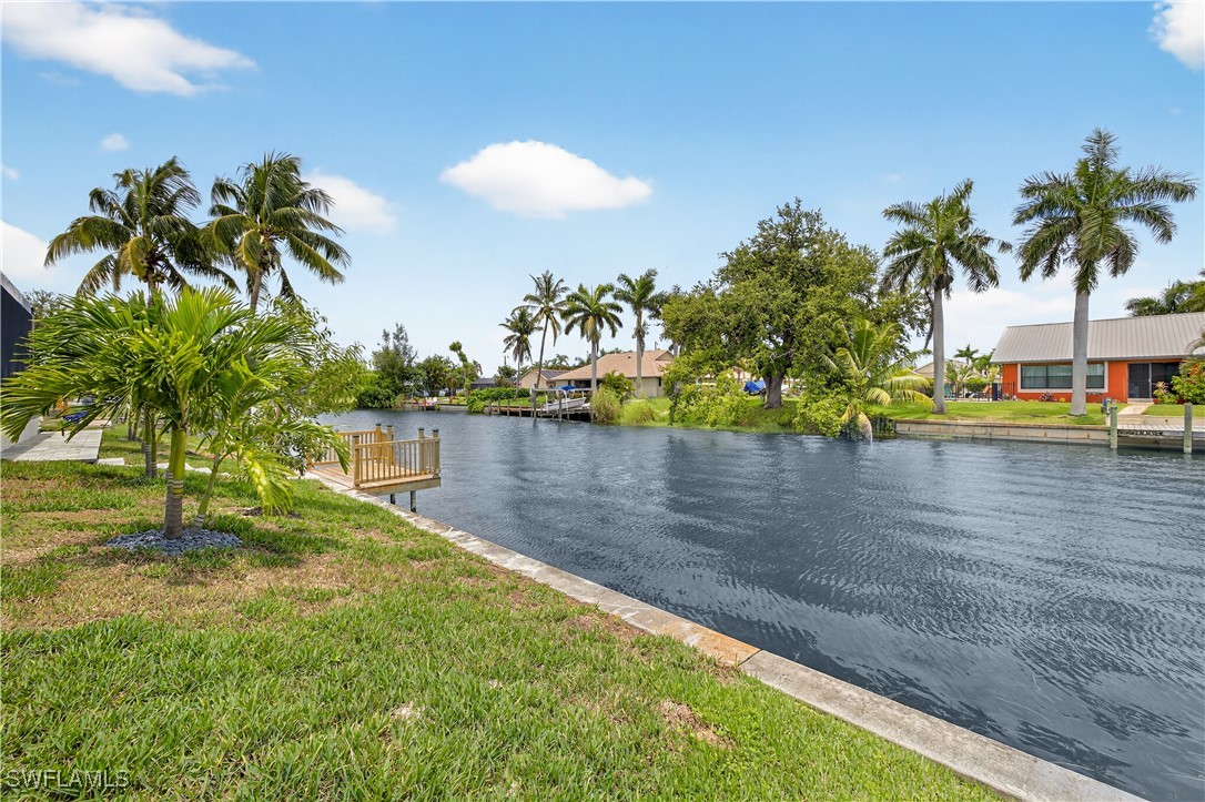 1425 SW 4th PL