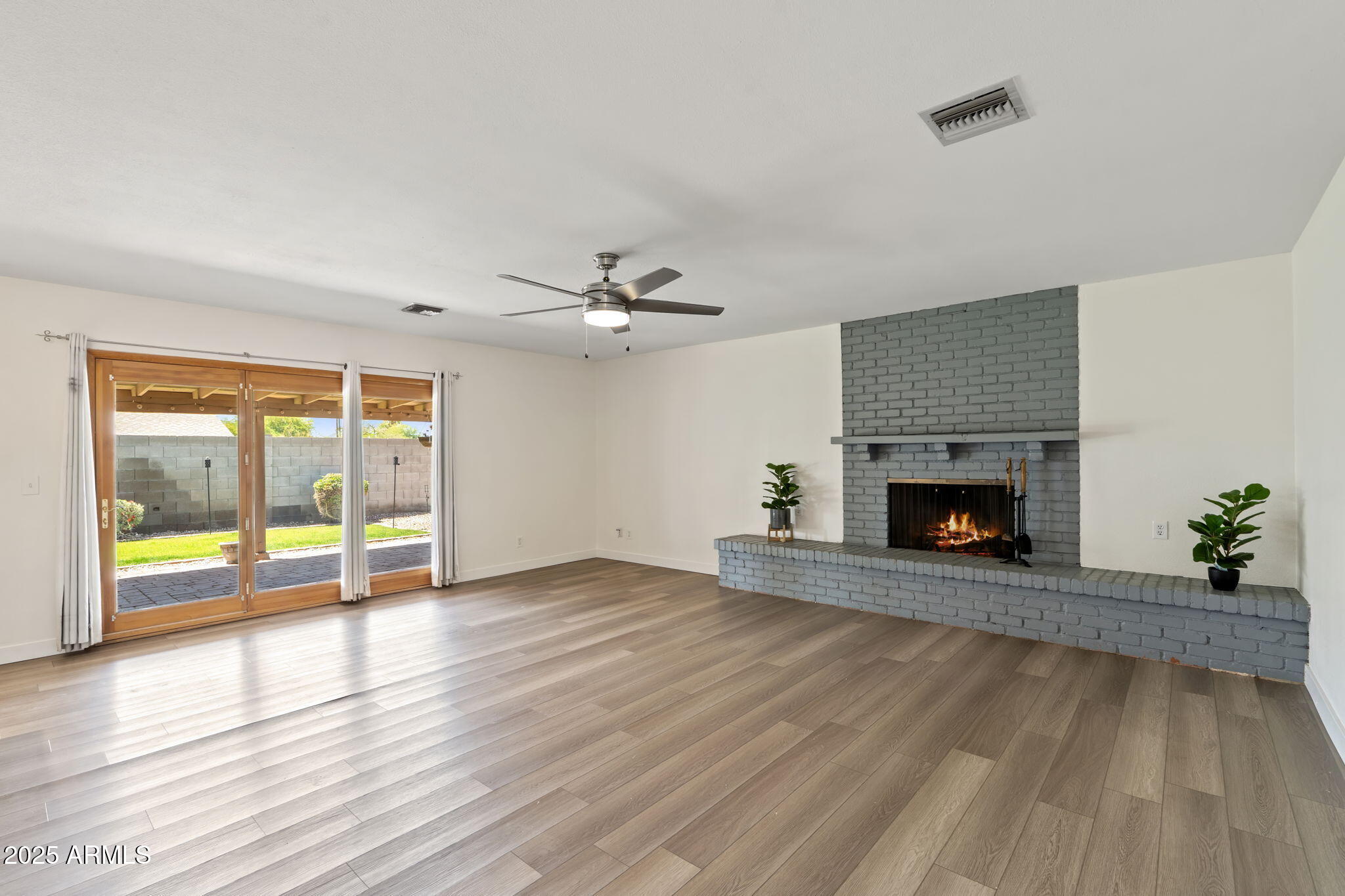 5319 E GELDING Drive, Scottsdale