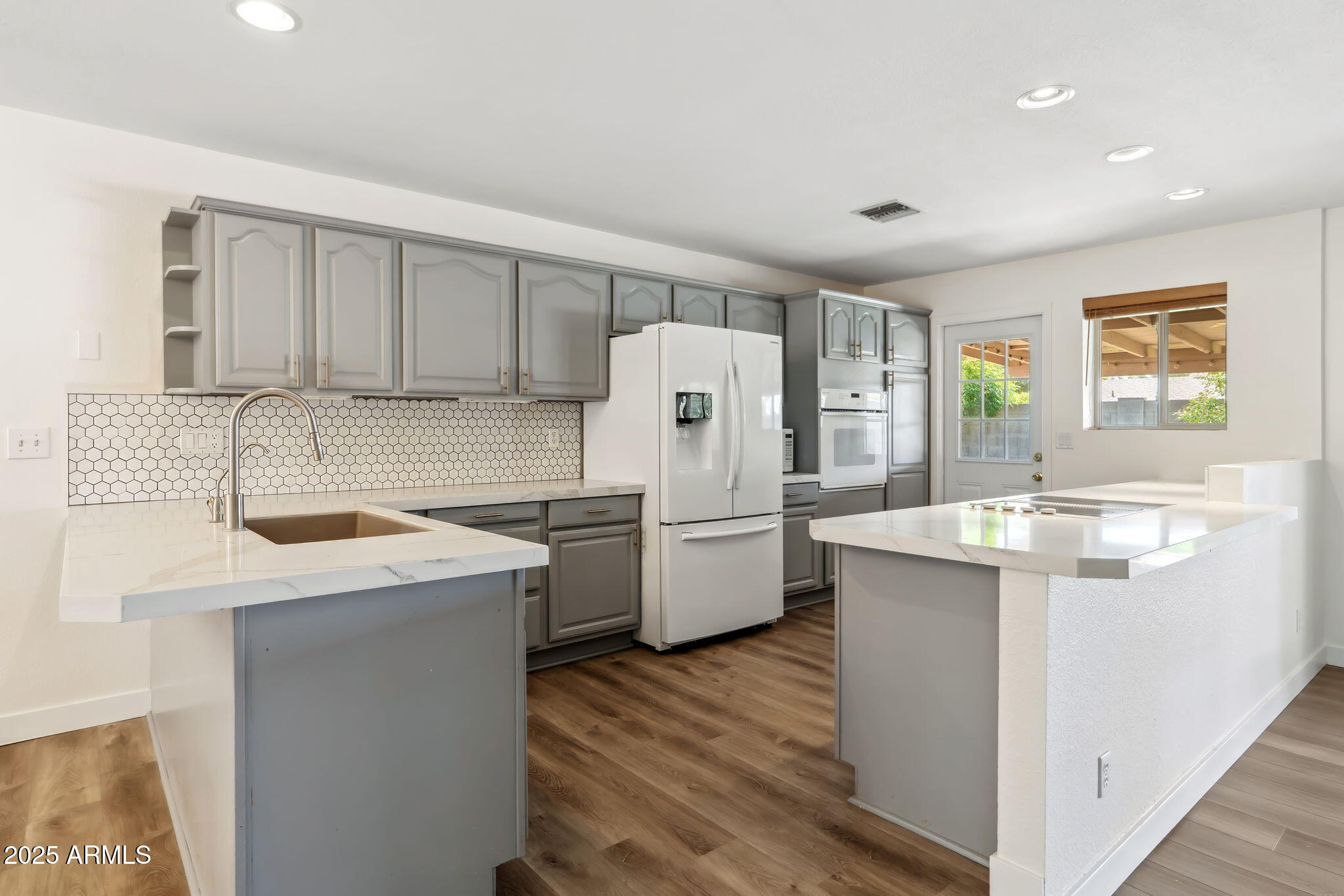 5319 E GELDING Drive, Scottsdale