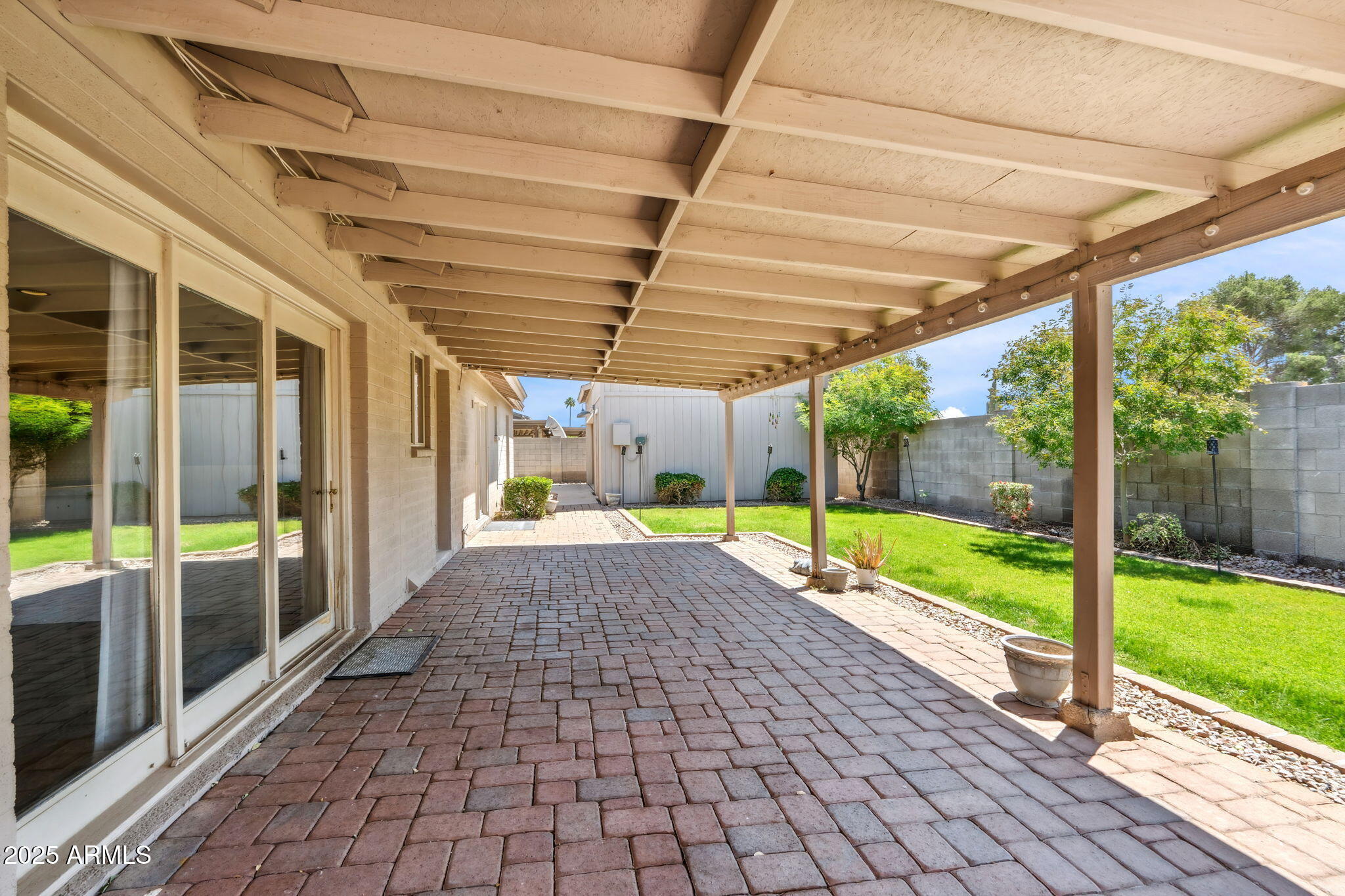 5319 E GELDING Drive, Scottsdale