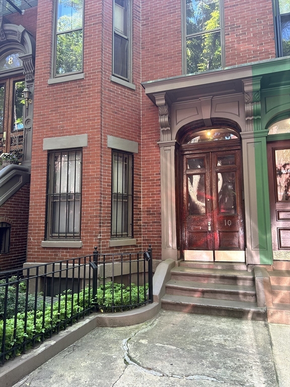 10 Wellington # 1