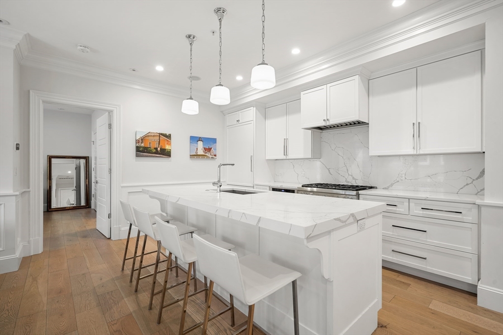 205 E Street # 8N