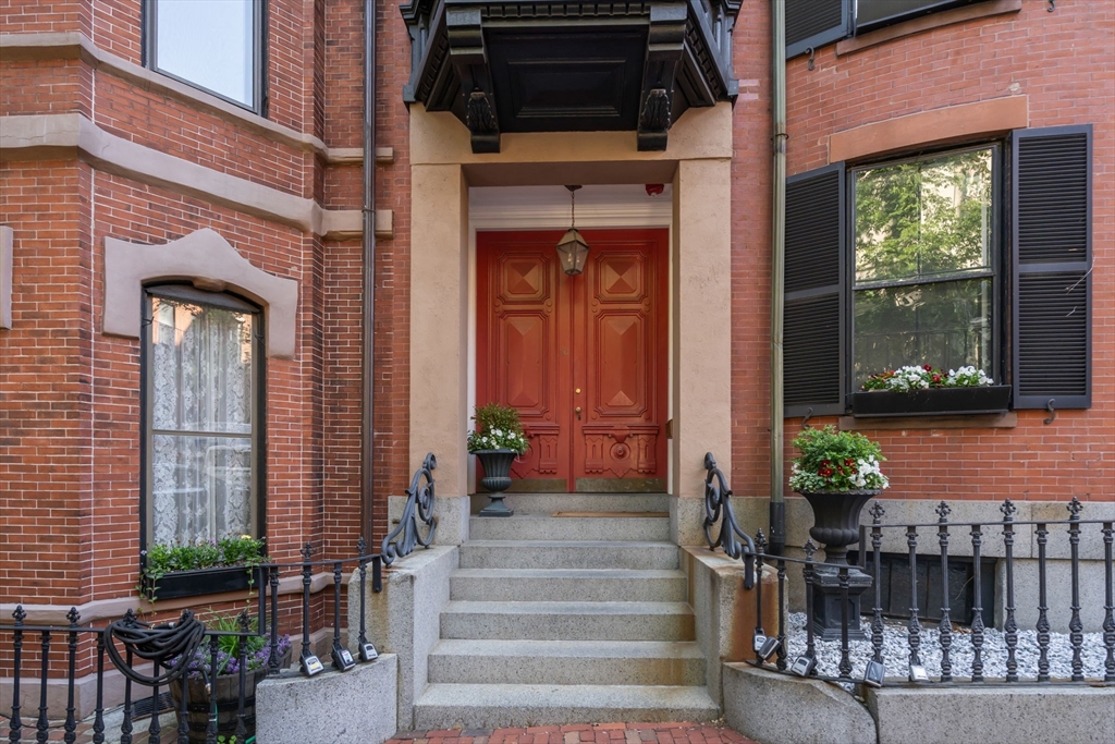 30 Hancock St # 1