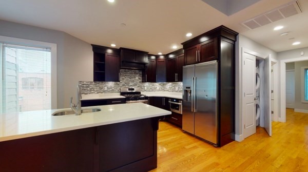 41 W 2nd Street # 3