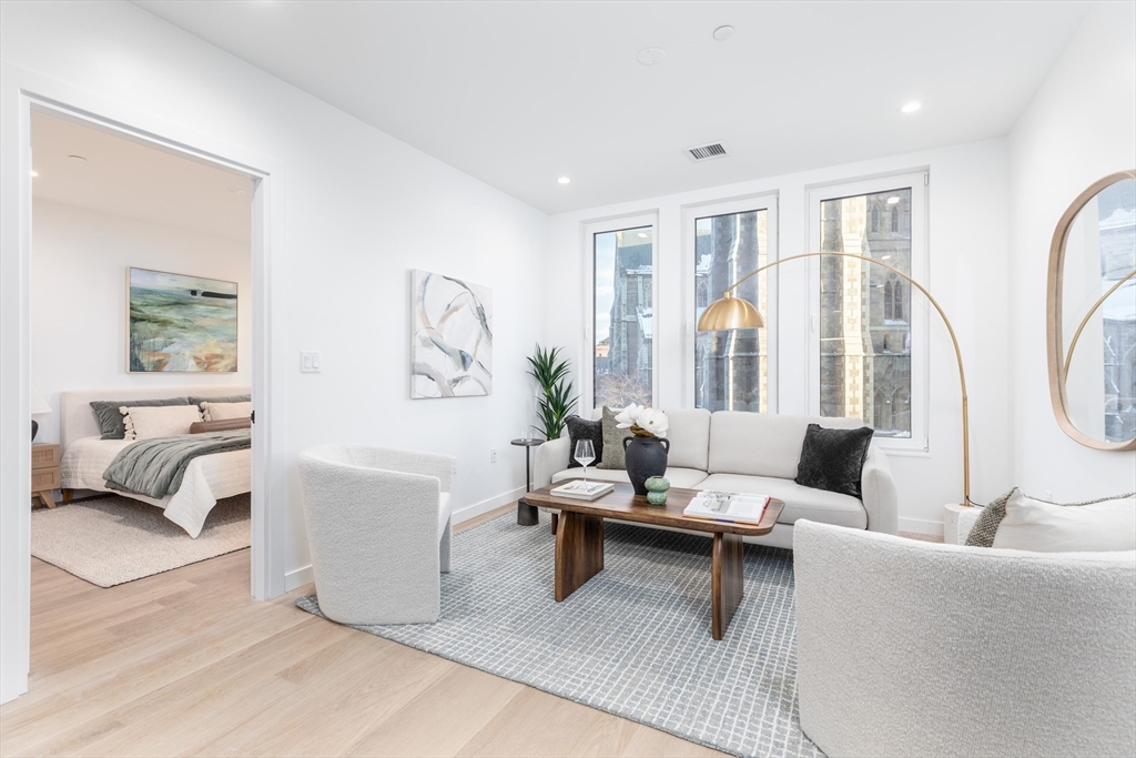 1395 Washington Street # 506