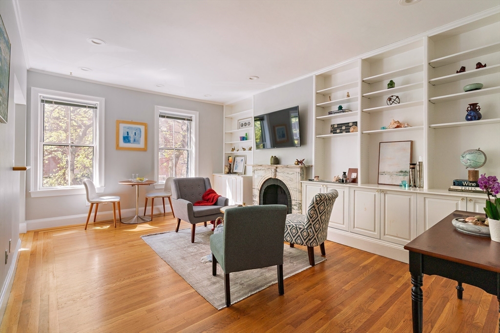 63 W Cedar St # 2