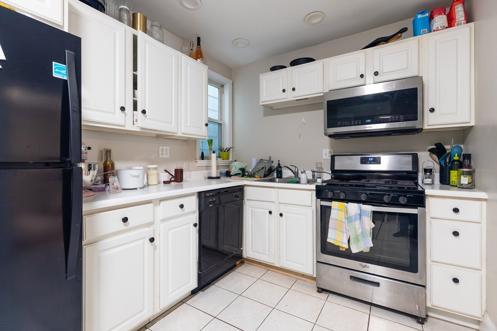 213 West 8th # 2