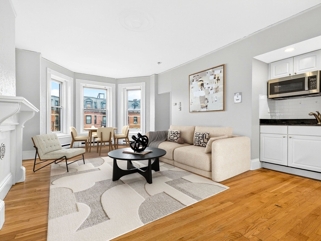 230 Newbury Street # 21