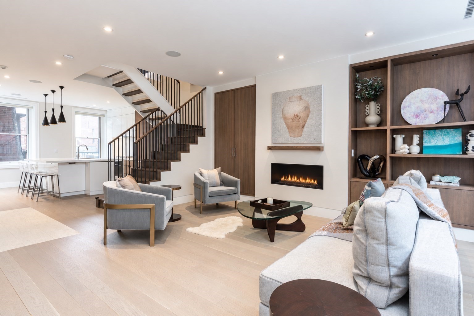 47 Hancock Street # 2
