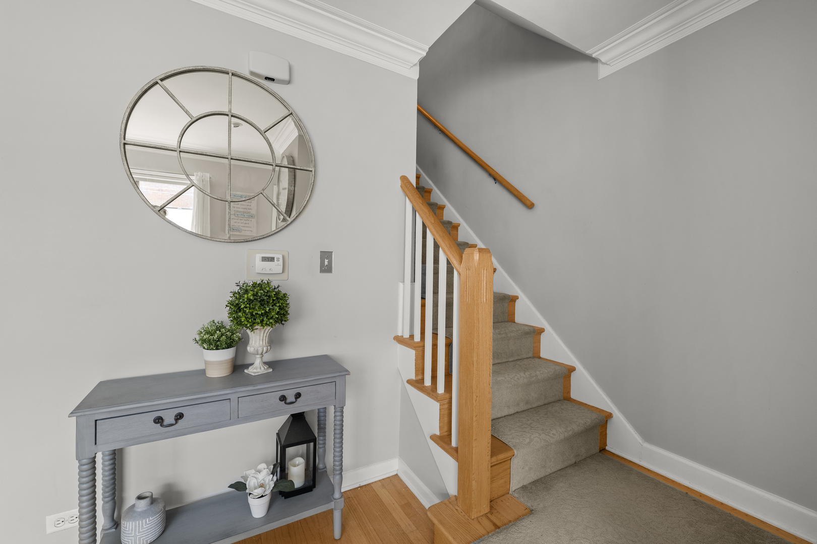 706 N Western Avenue Unit: B