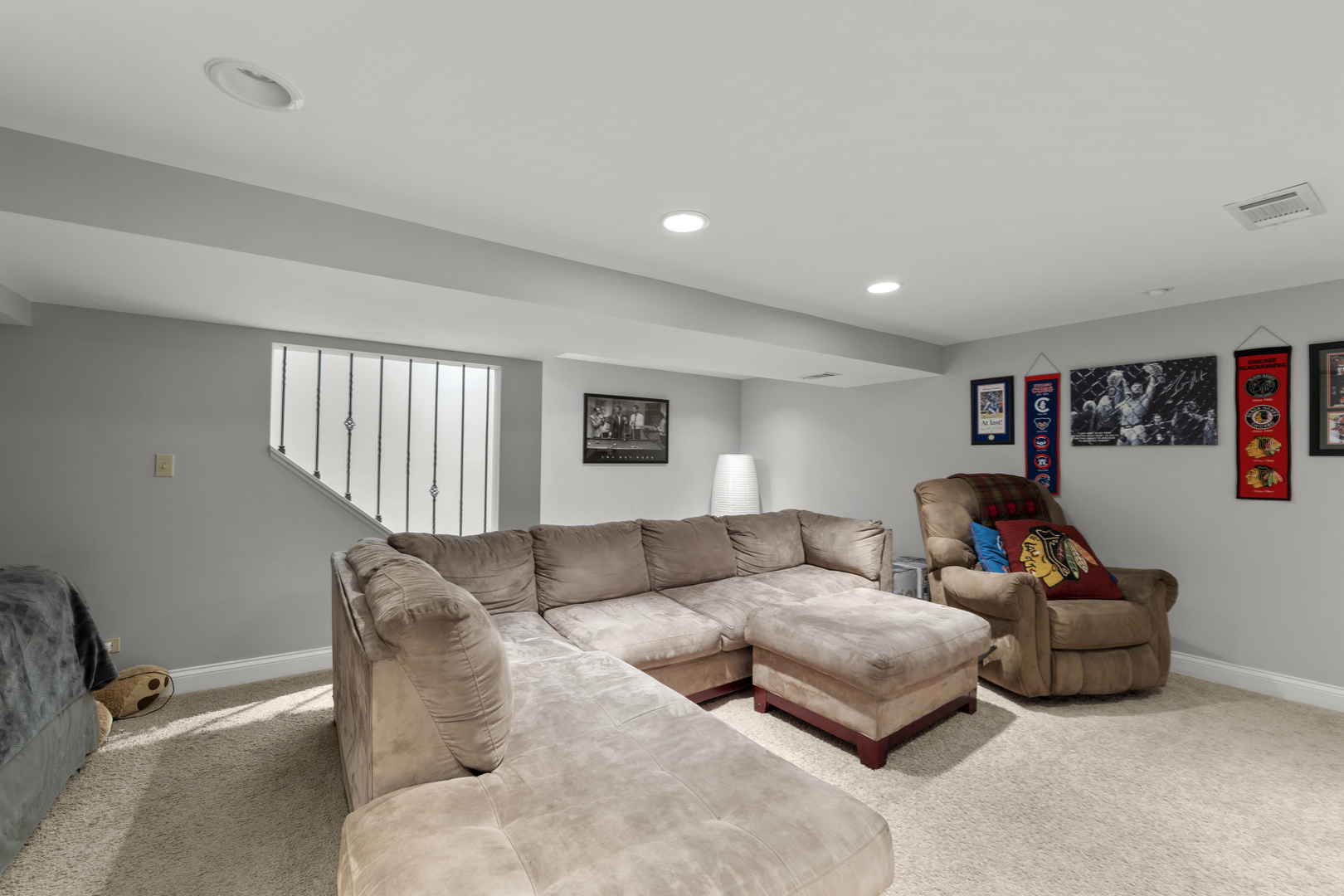 706 N Western Avenue Unit: B