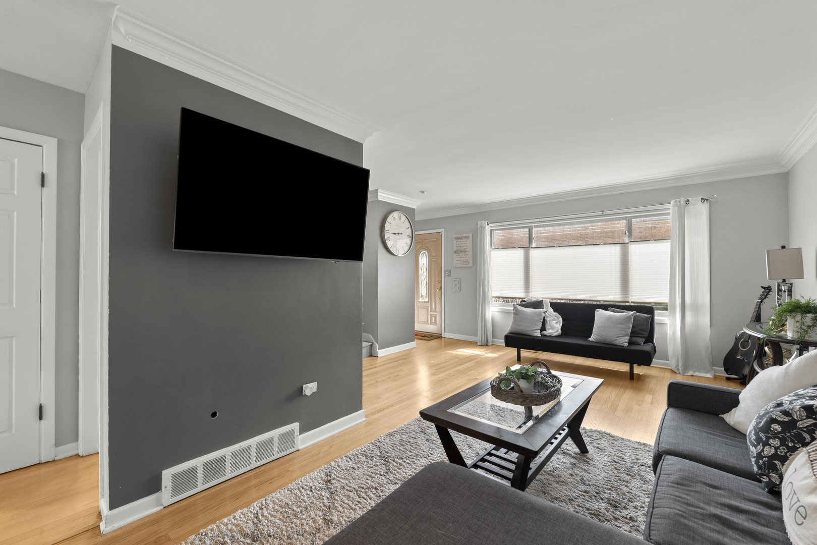 706 N Western Avenue Unit: B