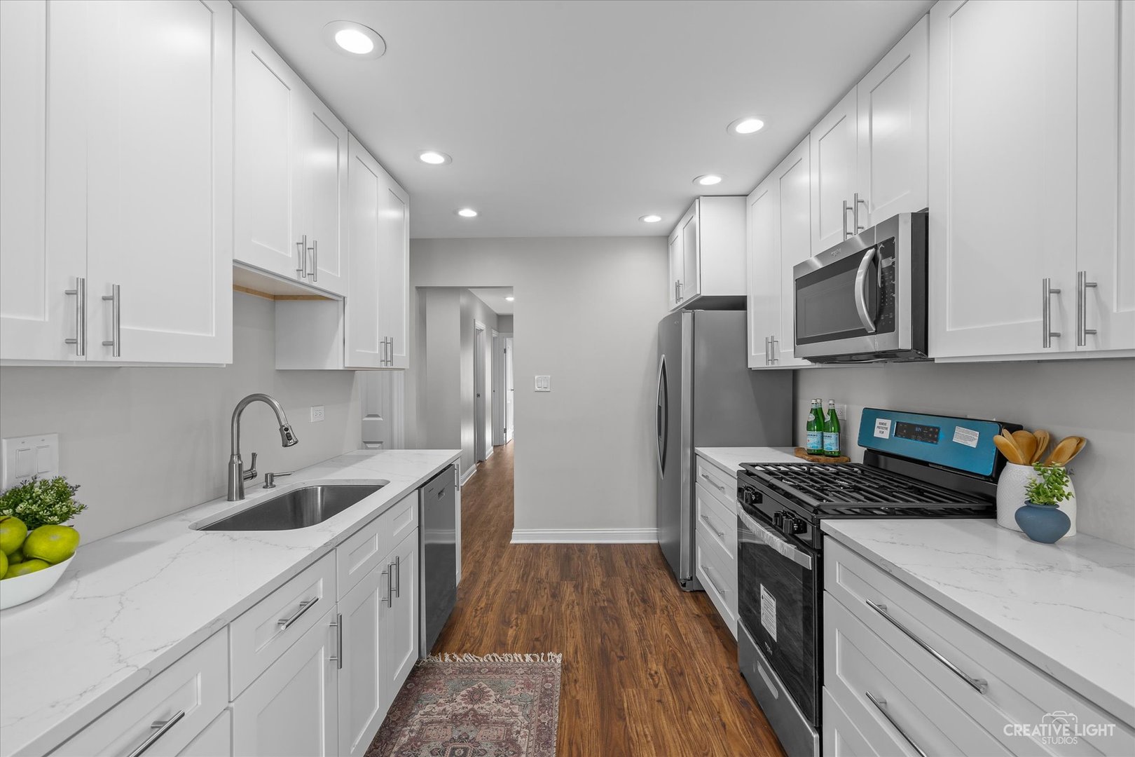 21W573 Huntington Road