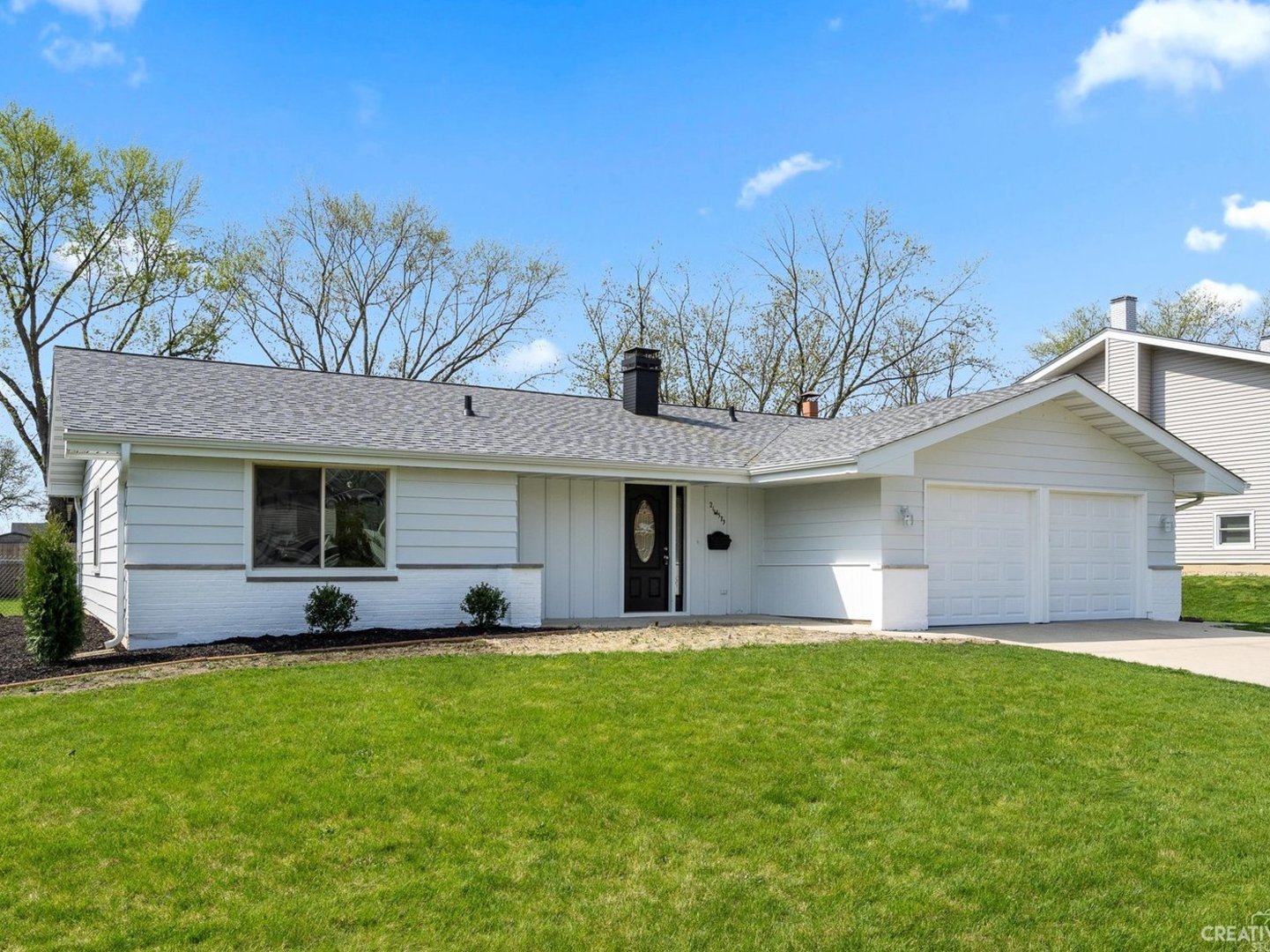 21W573 Huntington Road