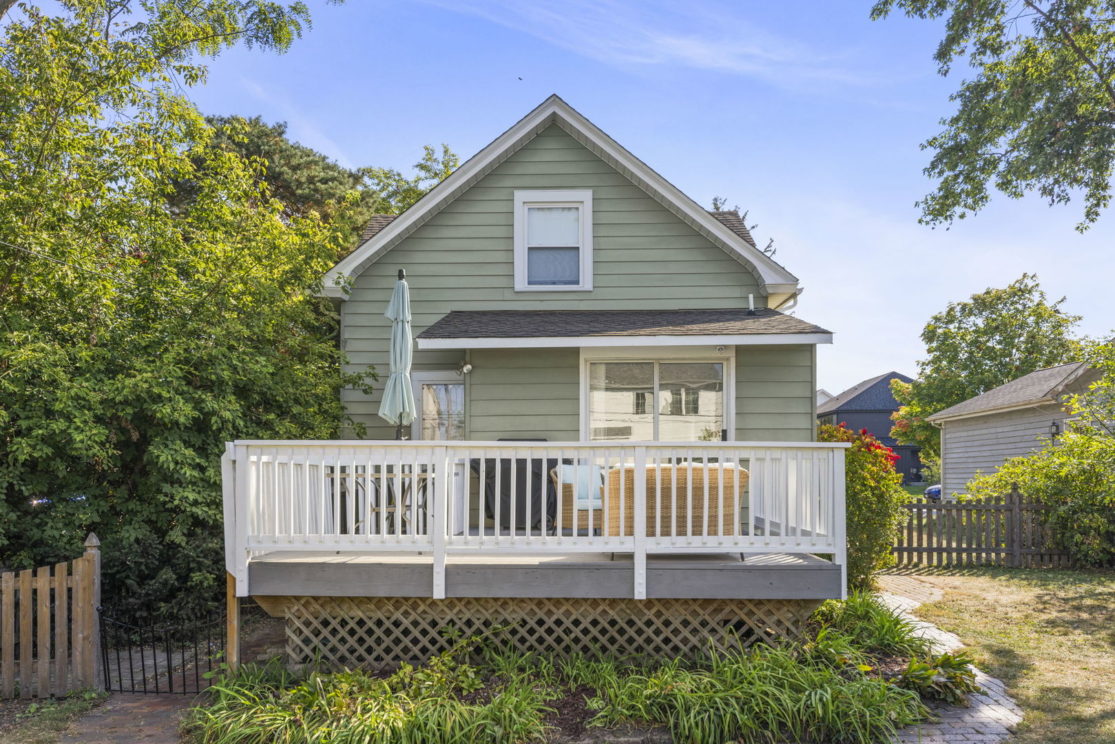 214 N Prospect Street
