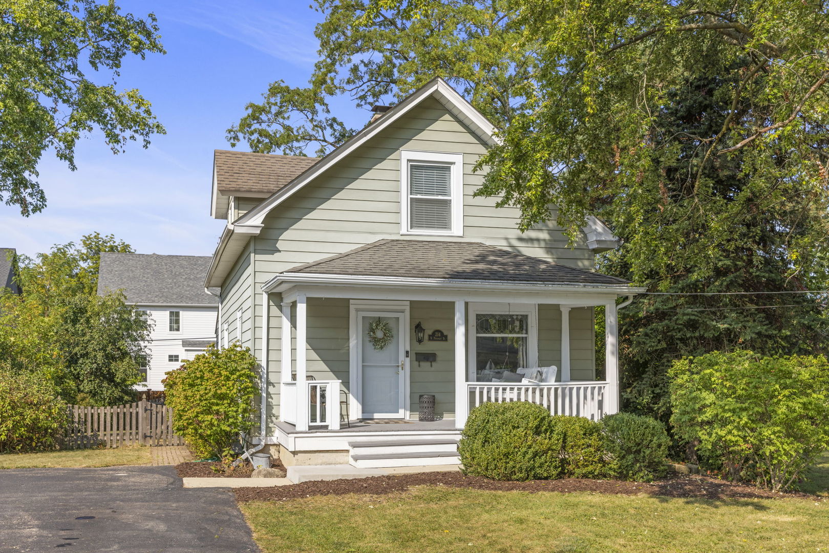 214 N Prospect Street