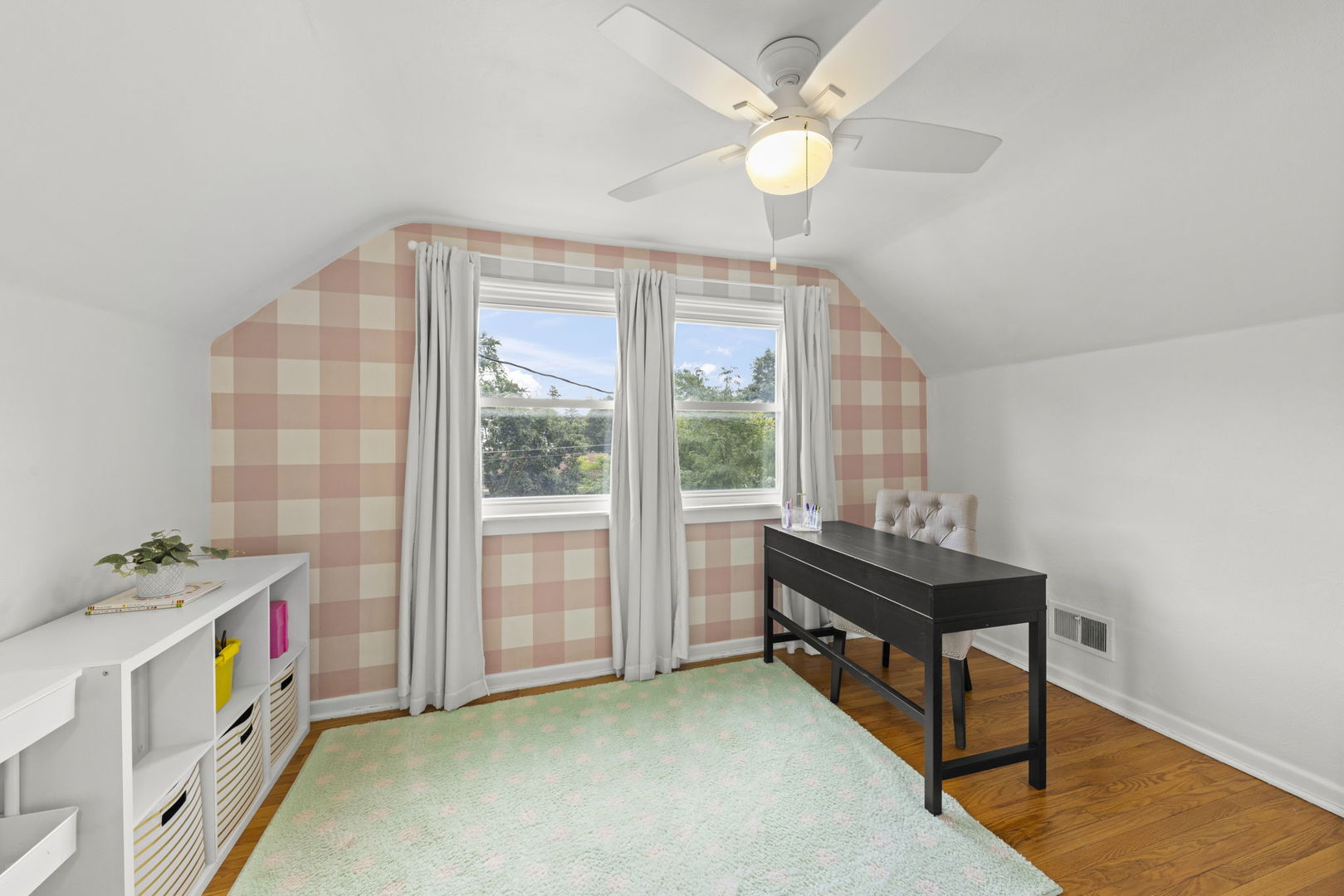 426 Elm Street