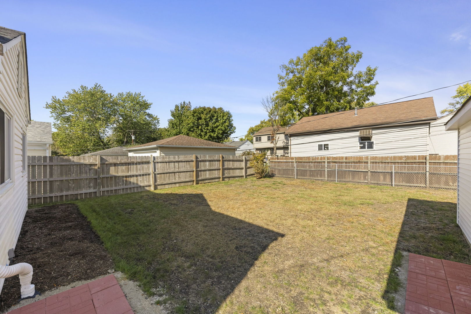152 W Montana Avenue