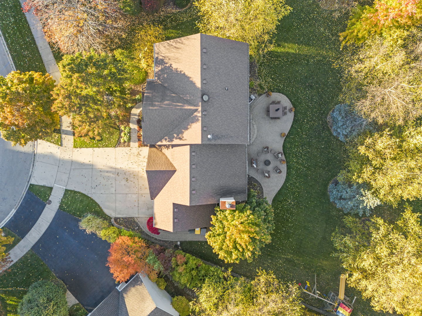 12961 GREENFIELD Drive